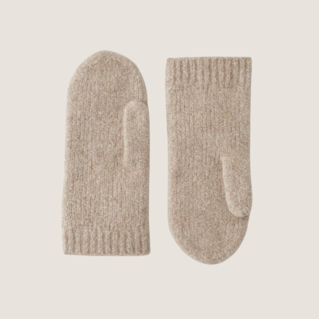 The Boucle Mittens Sand