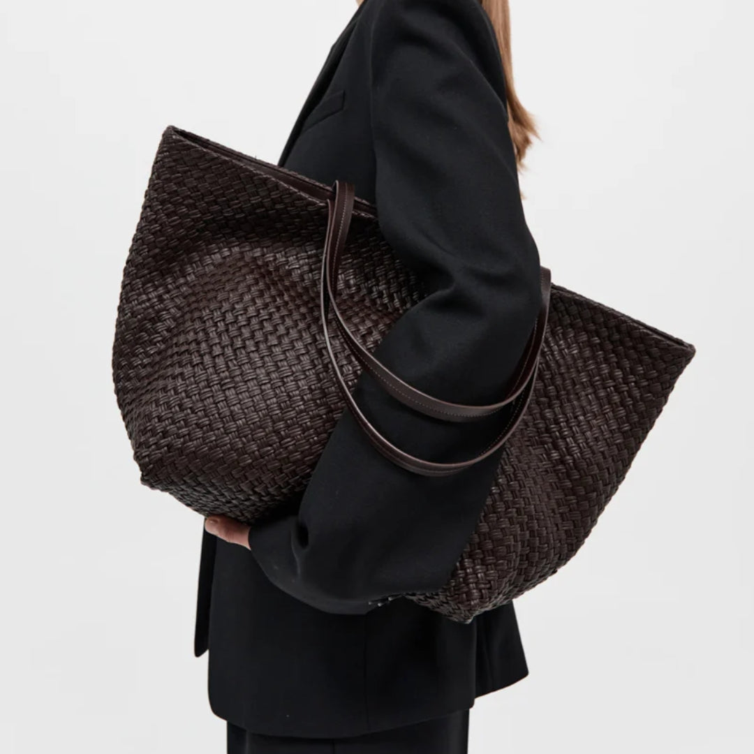 The Large Woven Trapeze