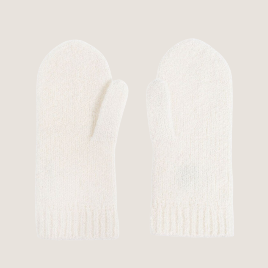 The Boucle Mittens Cream