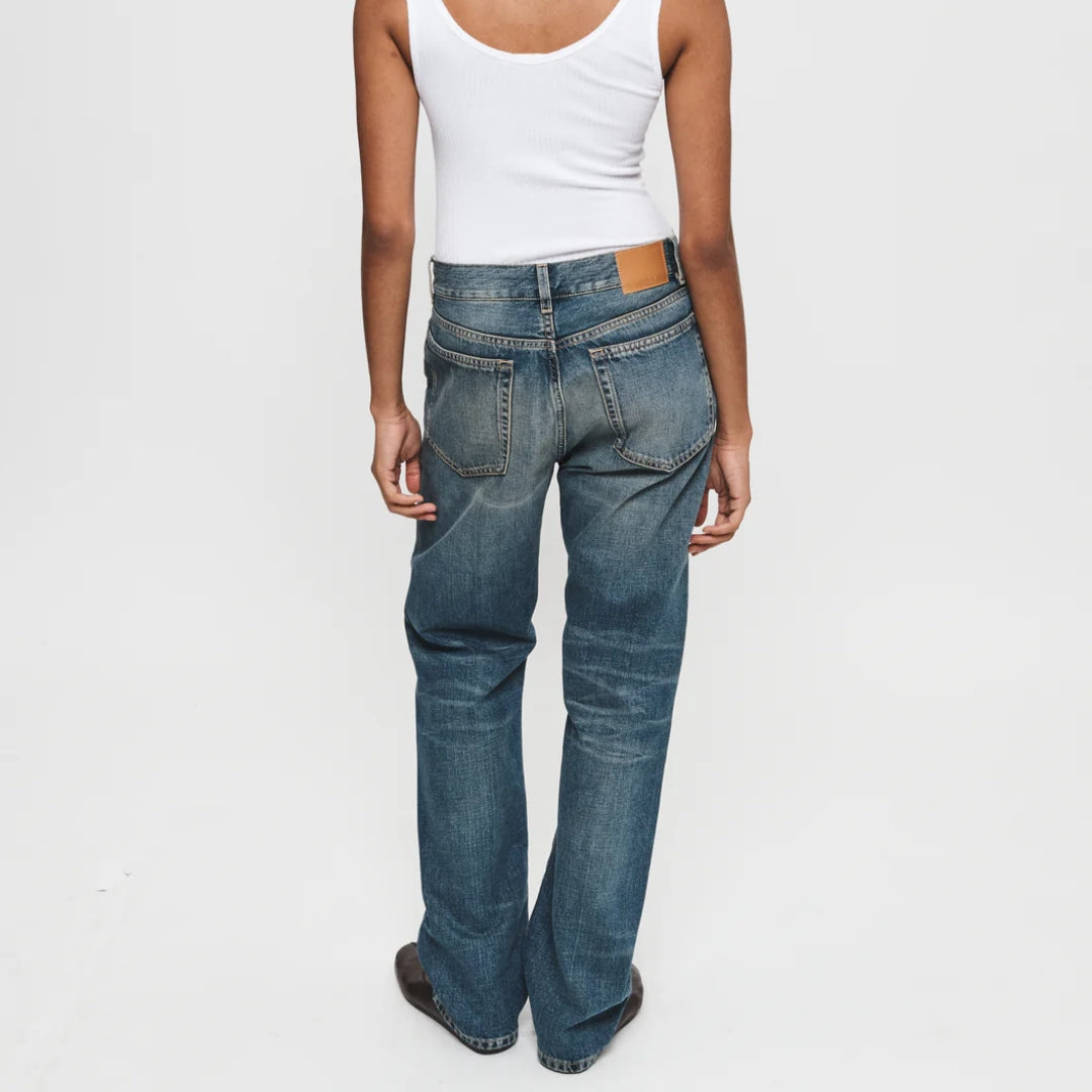 Relaxed Straight Jean