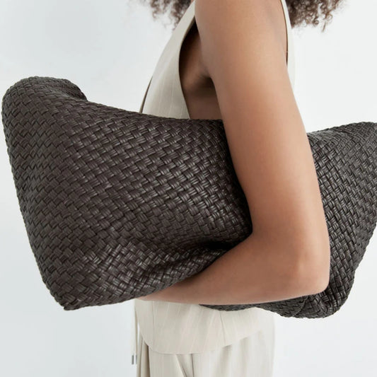 The Large Woven Trapeze