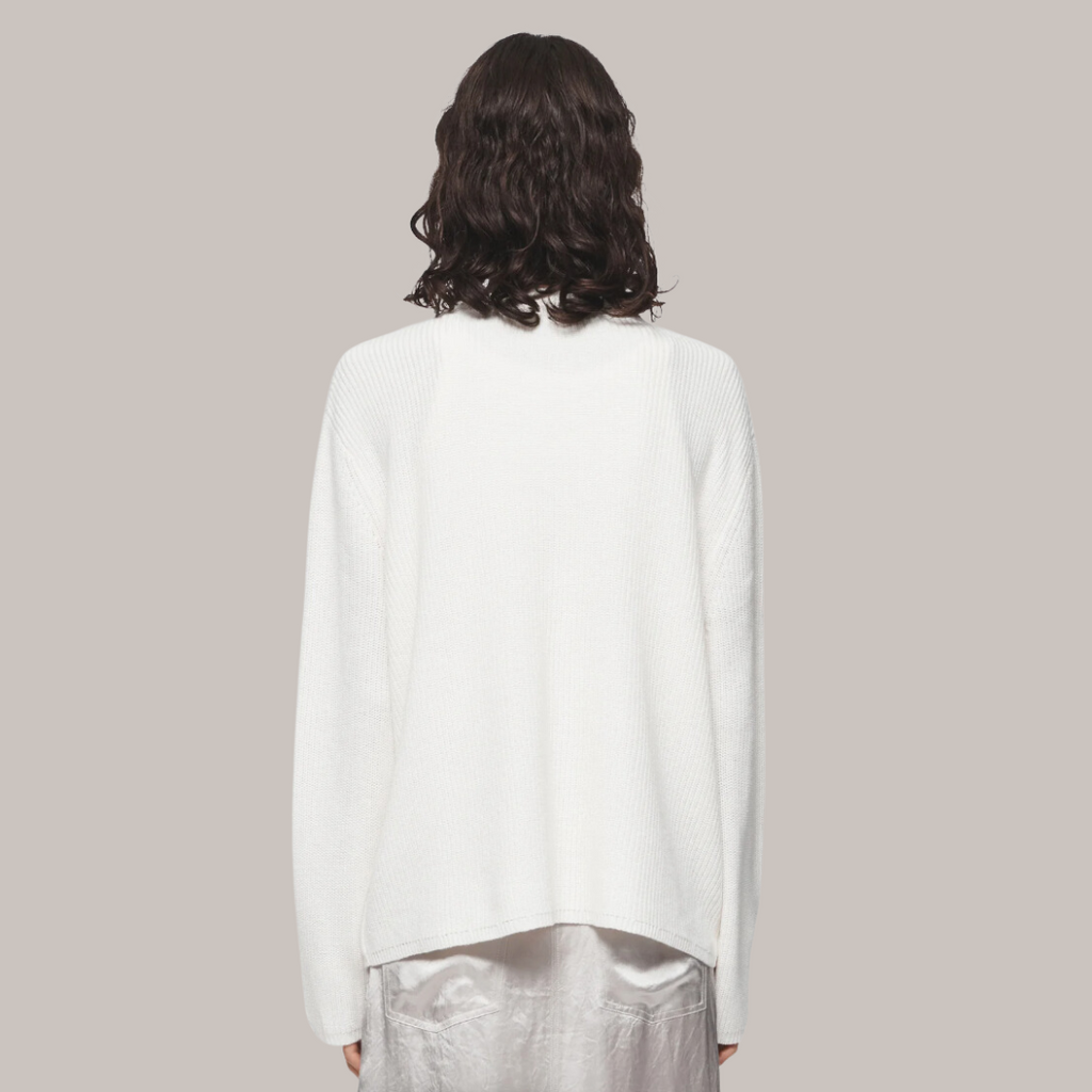 Linen Ribbed V Neck