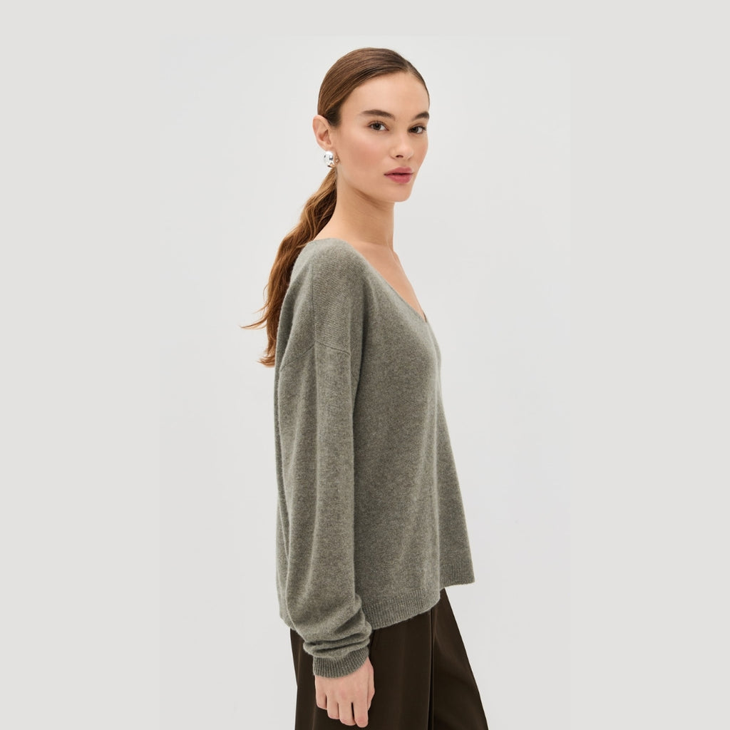 Tibet Cashmere V Neck
