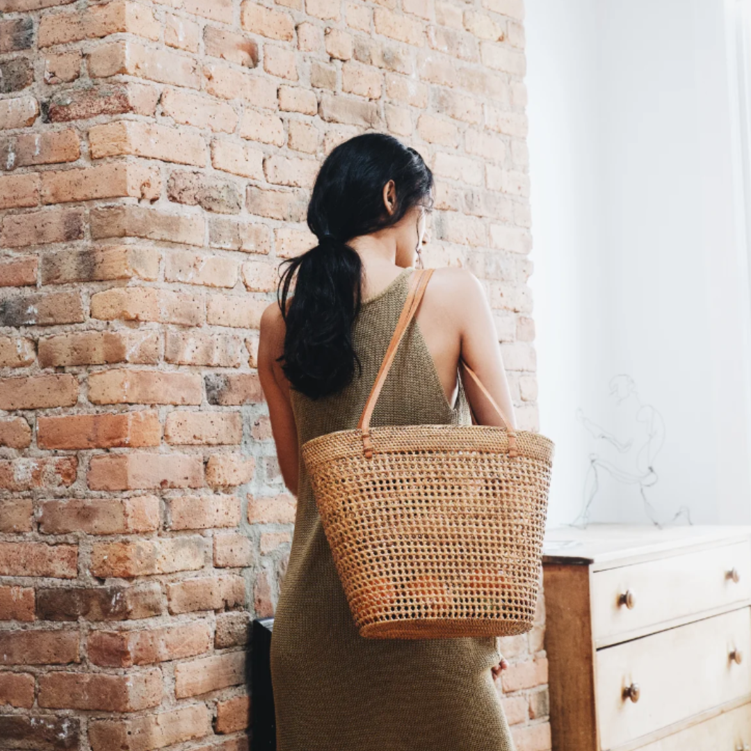 Elena Tote