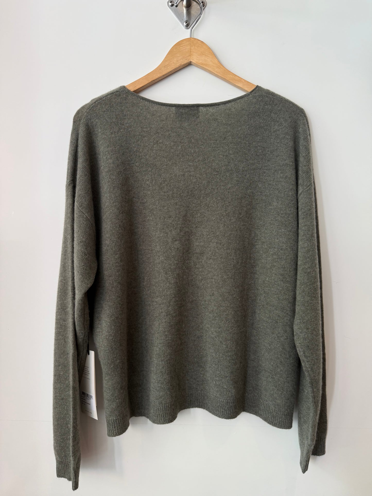 Tibet Cashmere V Neck